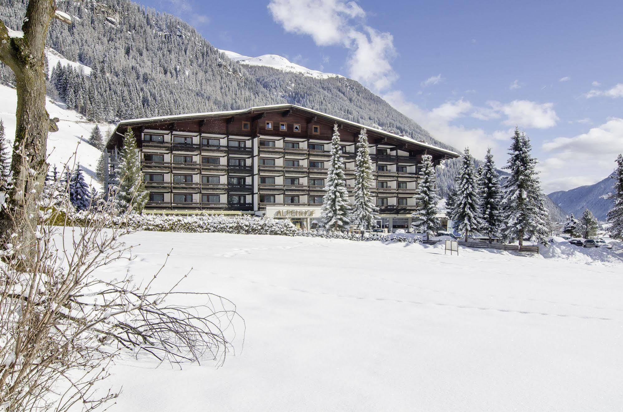 Hotel Alpenhof Sankt Jakob in Defereggen Eksteriør bilde