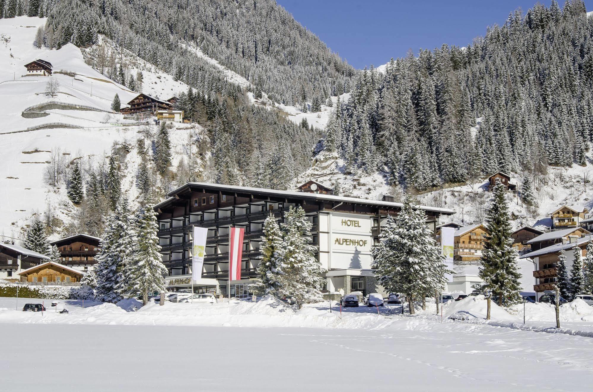 Hotel Alpenhof Sankt Jakob in Defereggen Eksteriør bilde